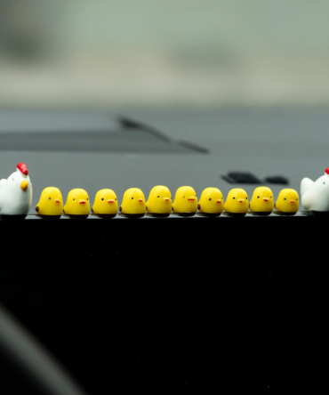 Cute Mini Animal Car Dashboard Accessories Fun Animal Car Rear view Mirror Decor Interior Ornaments Fairy Garden Home Car Gifts