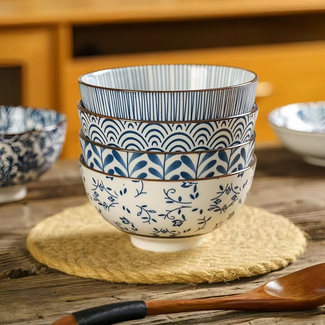 Japanese - style blue and white hand - painted 4.5 - inch ceramic bowl, retro - style rice bowl for home use. - Image 4