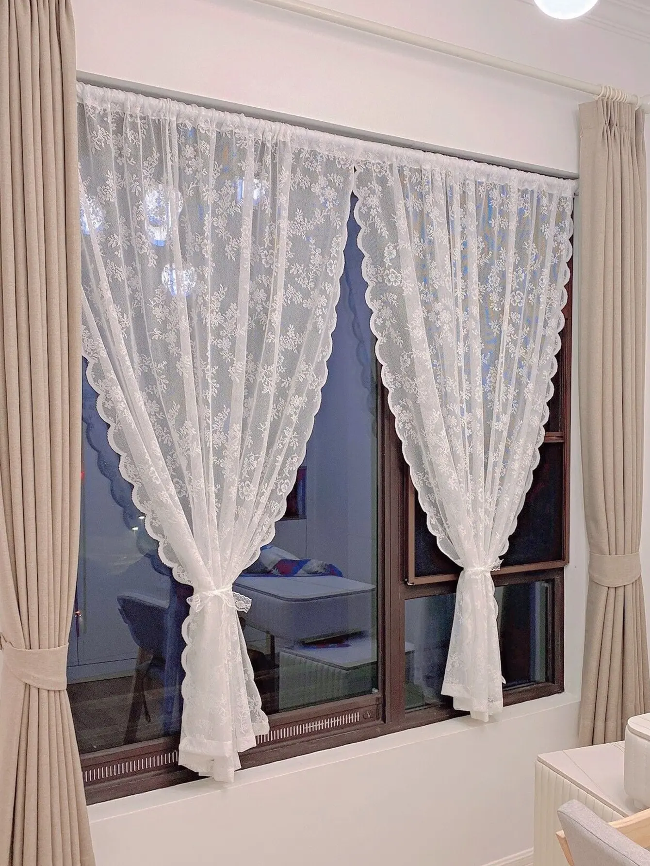 1pc White Flower Embroidery Single Panel Sheer Curtain, Romantic Blackout Curtains for Bedroom and Living Room - Image 2
