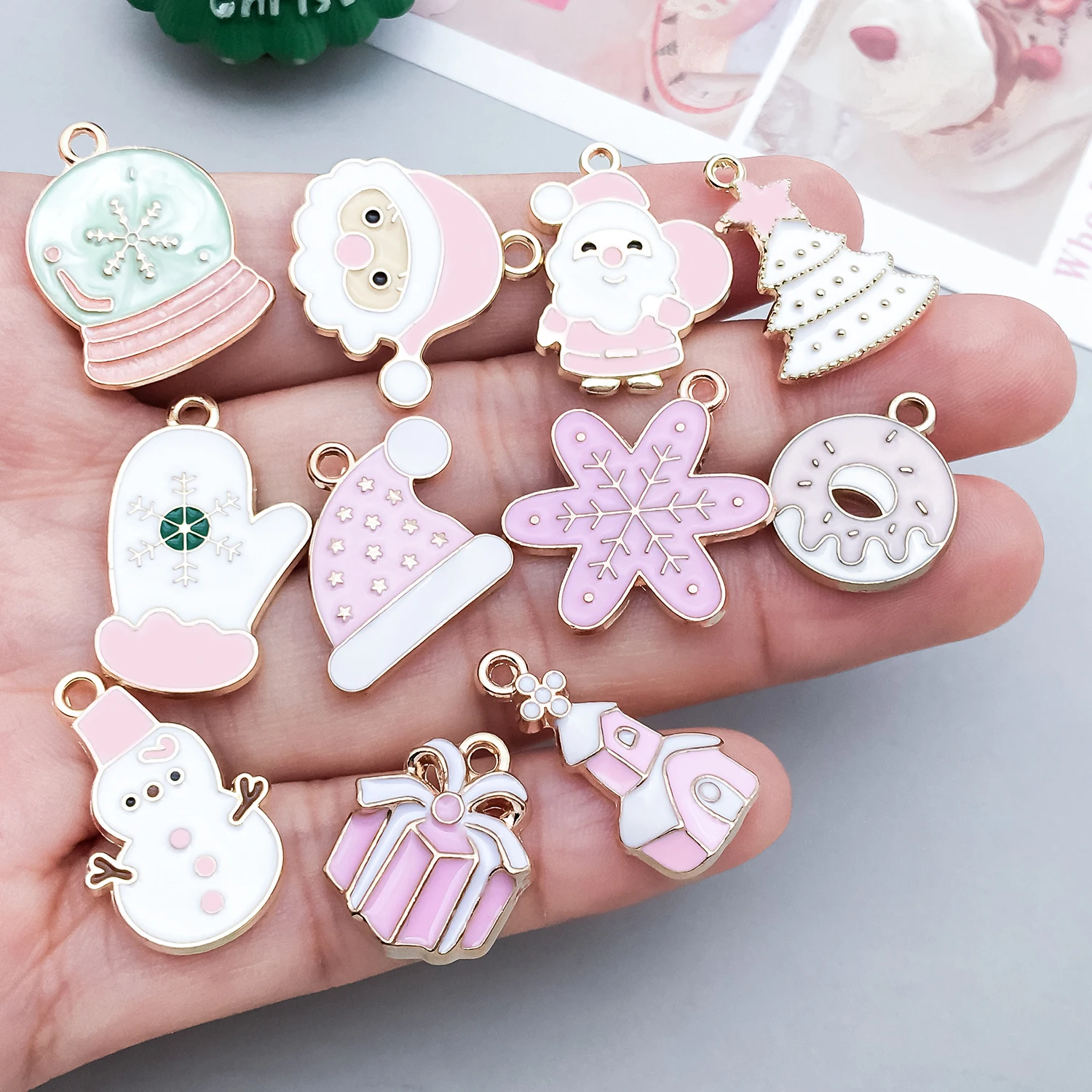 5/20pcs Alloy enamel powder white Christmas Pendant Jewelry Making DIY Keychain Earrings Charms for Jewelry Bracelets Necklace - Image 4