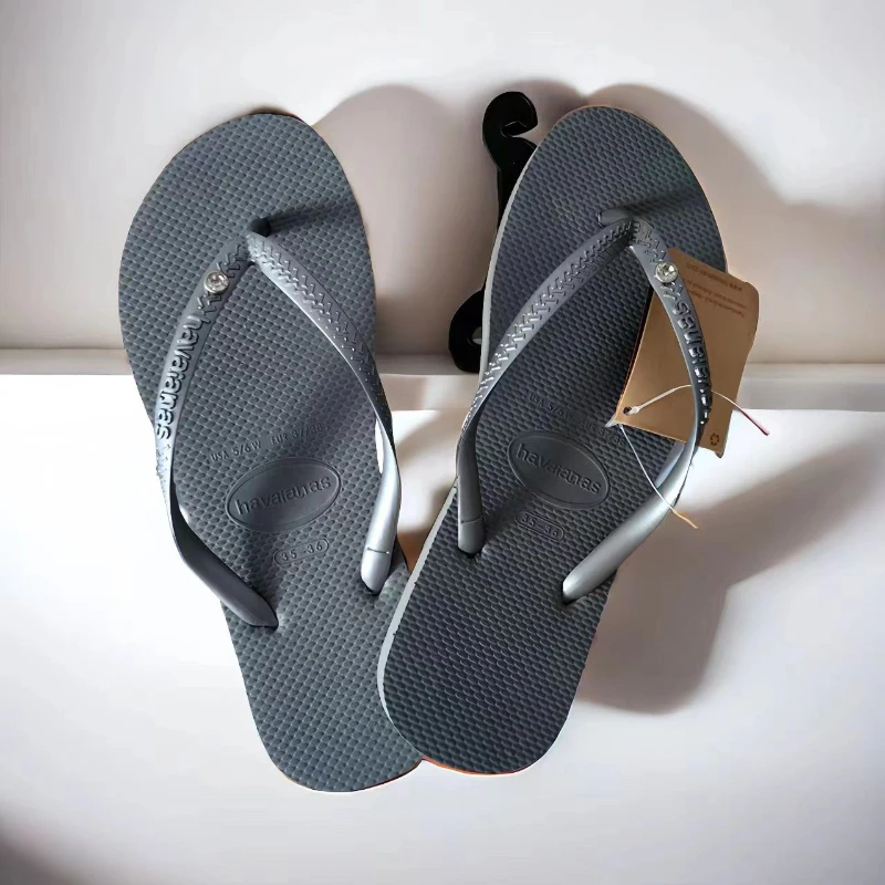 Summer New 2025 Women Flip Flops Summer Outdoor Slippers Travel Outdoor Beach Slippers Fashionable Women Shoes Zapatos De Mujer - Image 4