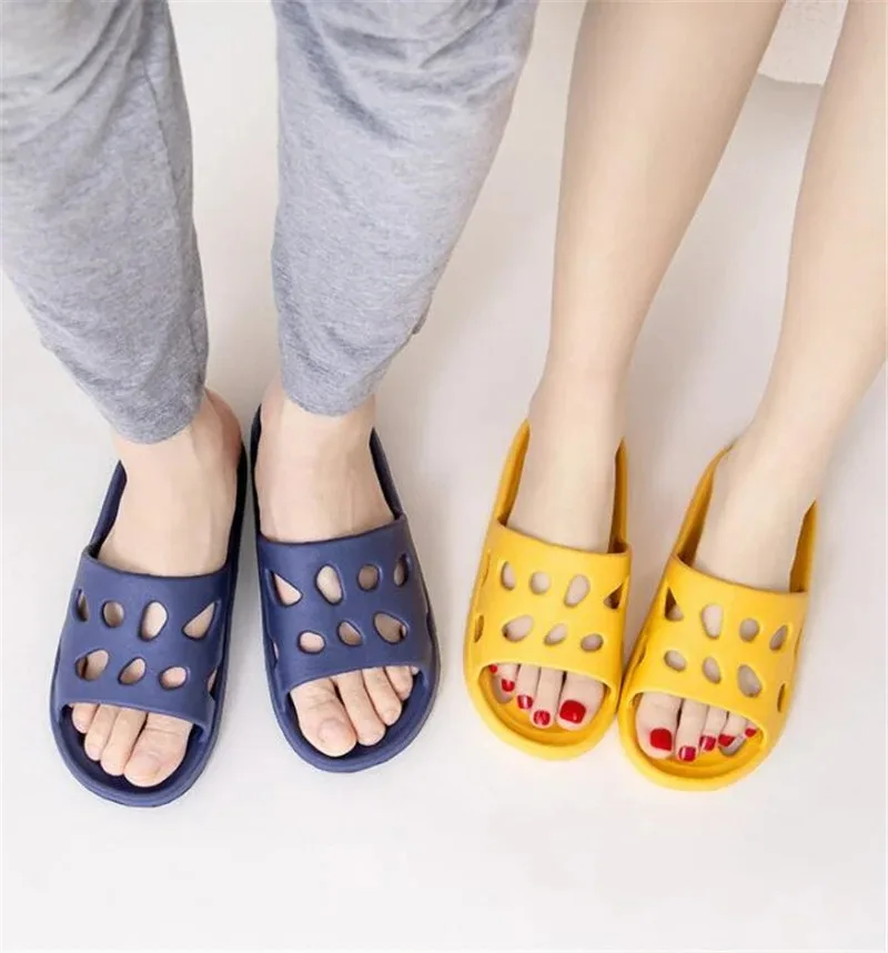 Summer Leaky Slippers Bathroom Bathing Confortable Men Women Couple Home Indoor Non-slip EVA Sandals Slippers Beach Slippers - Image 3