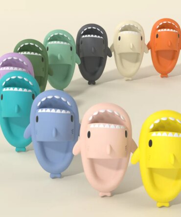 Men Shark Slippers Summer Women Slides Home Bathroom Flip Flops Couples Soft Anti-Skid Shoes Adults Outdoor Cute Beach Sandals