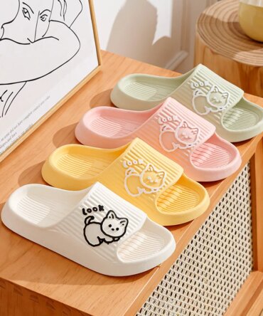 Cute Cartoon Kitten Women's Summer Slippers Indoor Bathroom Cloudy Soft Sole Non-slip Leisure Comfort Couple Home Shoes