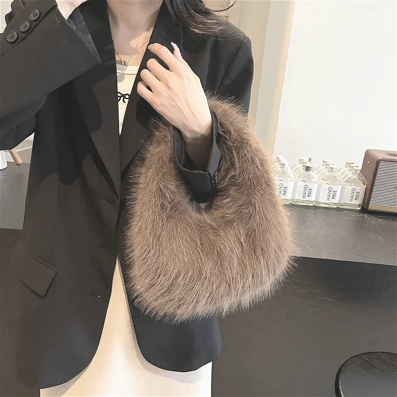 Solid Color Faux Fur Bag for Women Winter Soft Plush Handbags Ladies Small Elegant Tote Bags Fashion Trend Female Furry Purse - Image 3