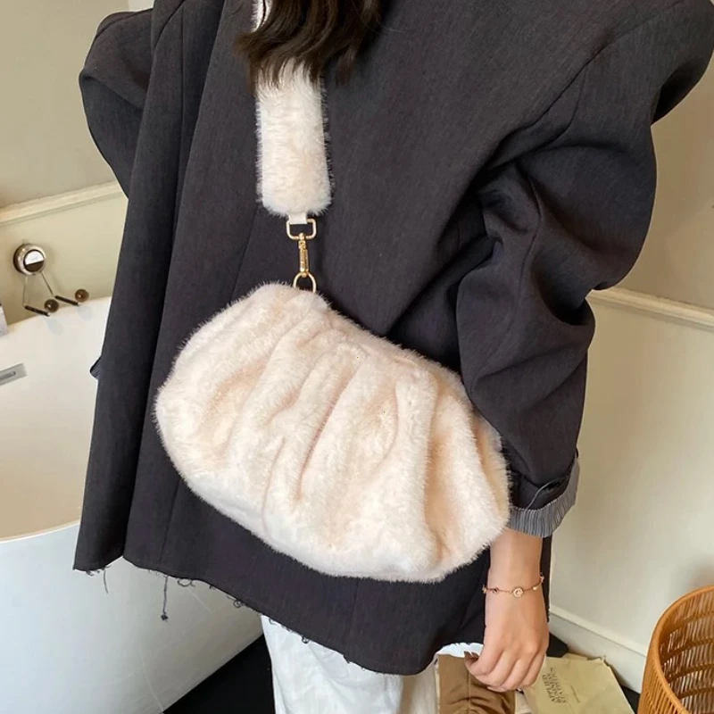 Fashionable Wrinkled Cloud Bag Soft Faux Fur Small Shoulder Bags for Women 2025 Winter Trend Korean Plush Handbags Crossbody Bag - Image 4