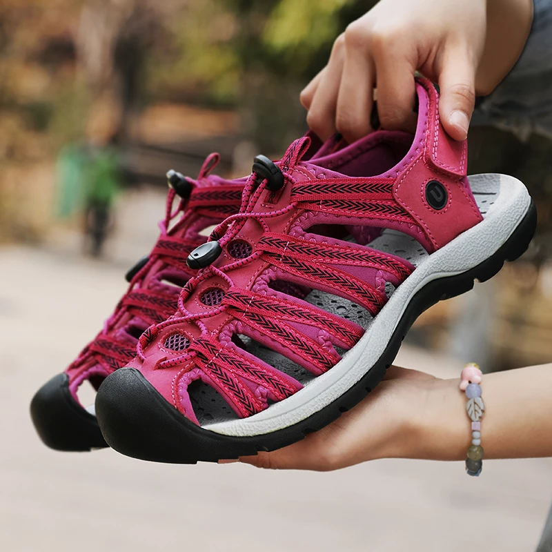 Summer Genuine Leather Women's Sandals Comfortable Sandals 2025 New Designer Sneakers Lightweight Outdoor Women Beach Sandals