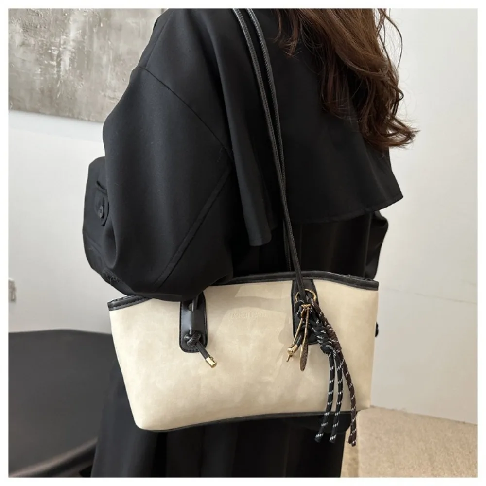 Y2K Trend PU Leather Work Shoulder Bag Large Capacity Simple Female Crossbody Bag Solid Color Commuting Bag Women Female - Image 3
