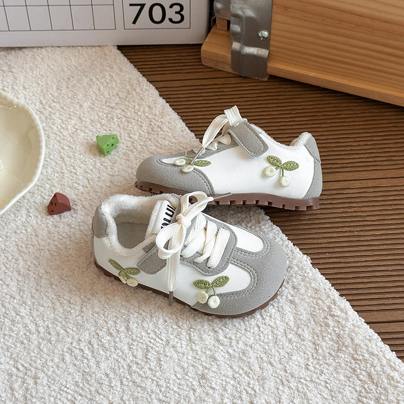 Sweet Girl Casual Shoes 2025 Autumn/Winter New Boys' Fashion Sports Shoes Lightweight and Multi functional Casual Princess Shoes - Image 4