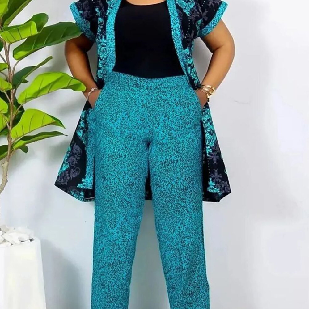 Plus - size Casual Gem! Blue - Black Printed Set, Combines Comfort and Style
