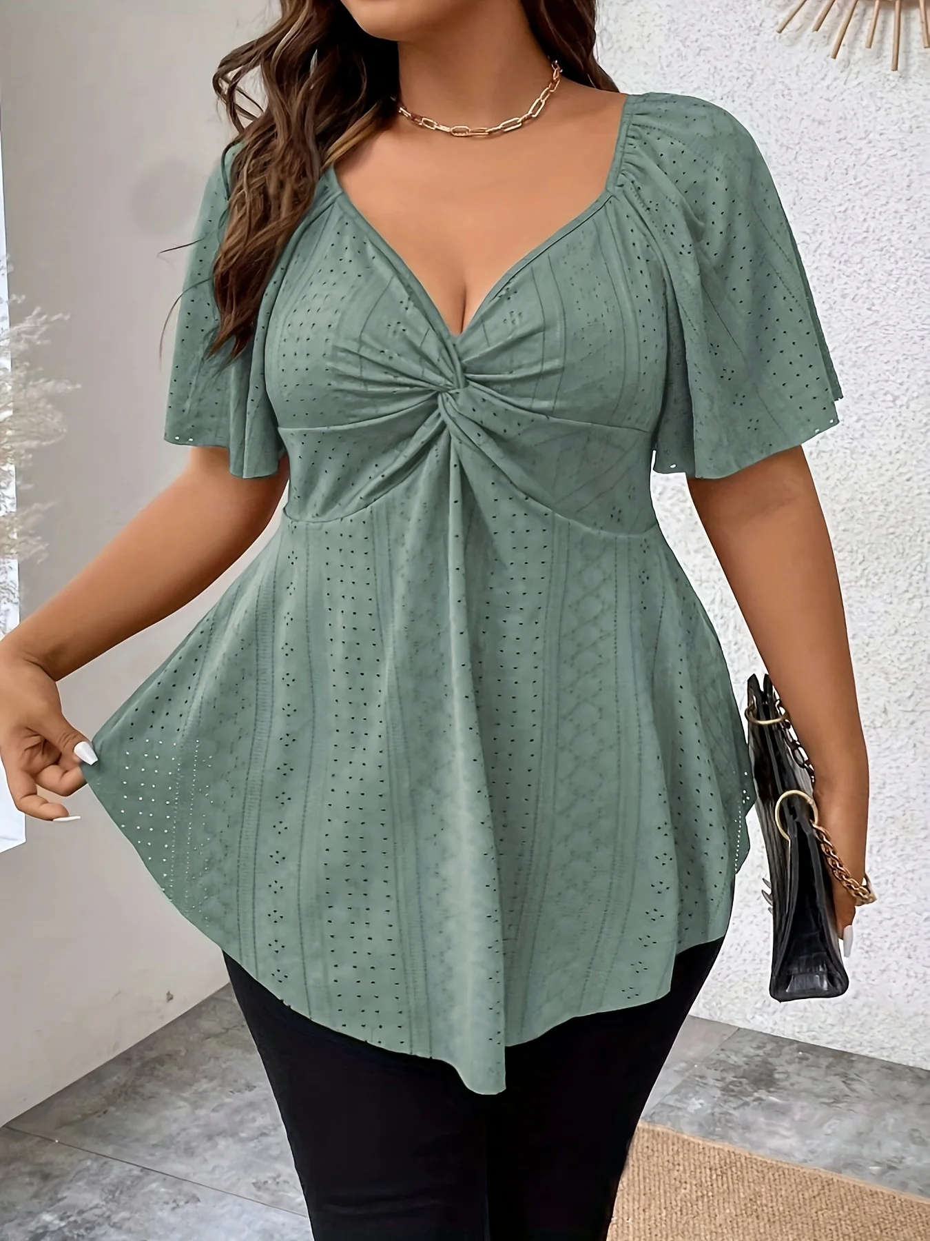 Plus Size Elegant Summer T Shirt for Women Casual Office Lady Solid Curve Clothing Loose V Neck Tops
