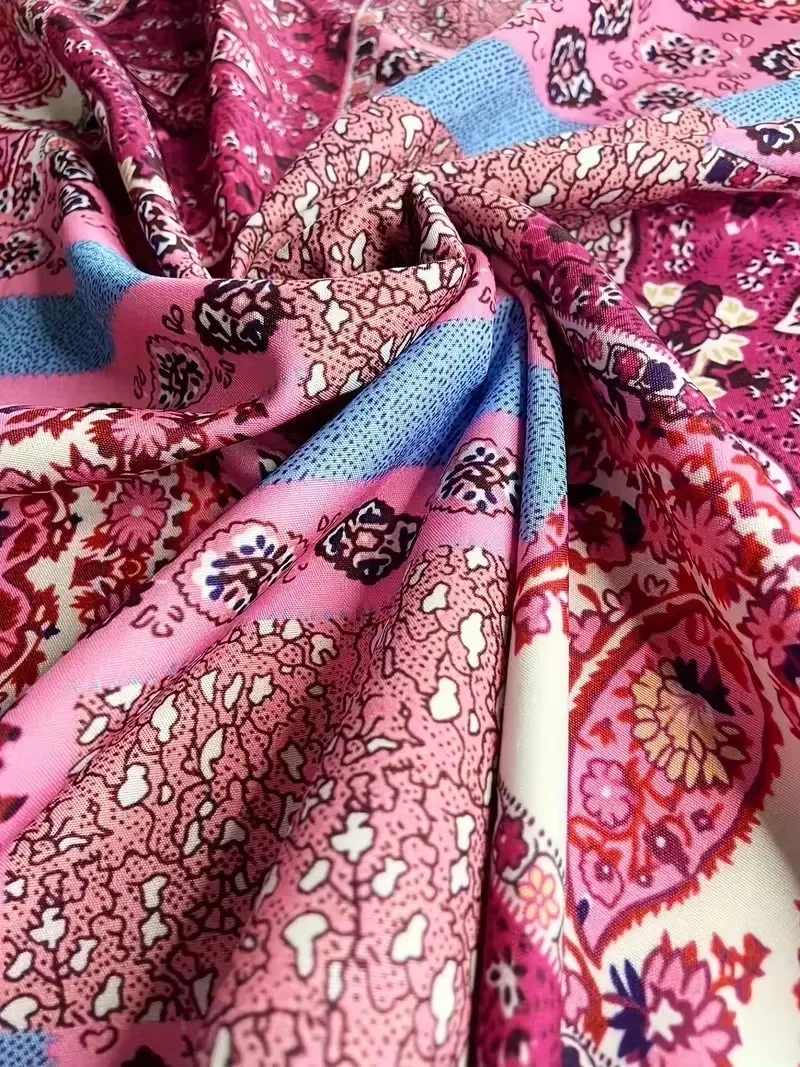 Plus Size Full Floral Print Cami Top, Casual V Neck Sleeveless Top For Summer, Women's Plus Size Clothing - Image 5