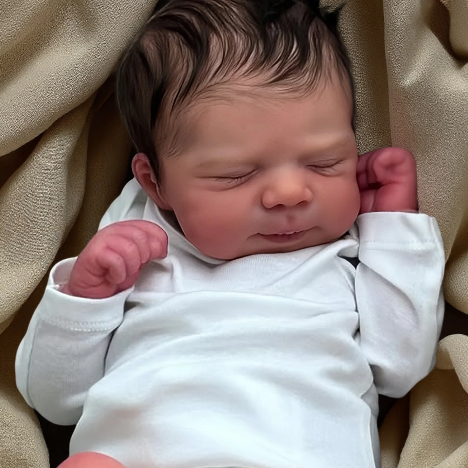Risbecko Lifelike 43cm Finished Reborn Doll, Like Real Baby Handmade Art Doll, 3D Painted Skin With Visible Veins Vinyl Limbs - Image 3