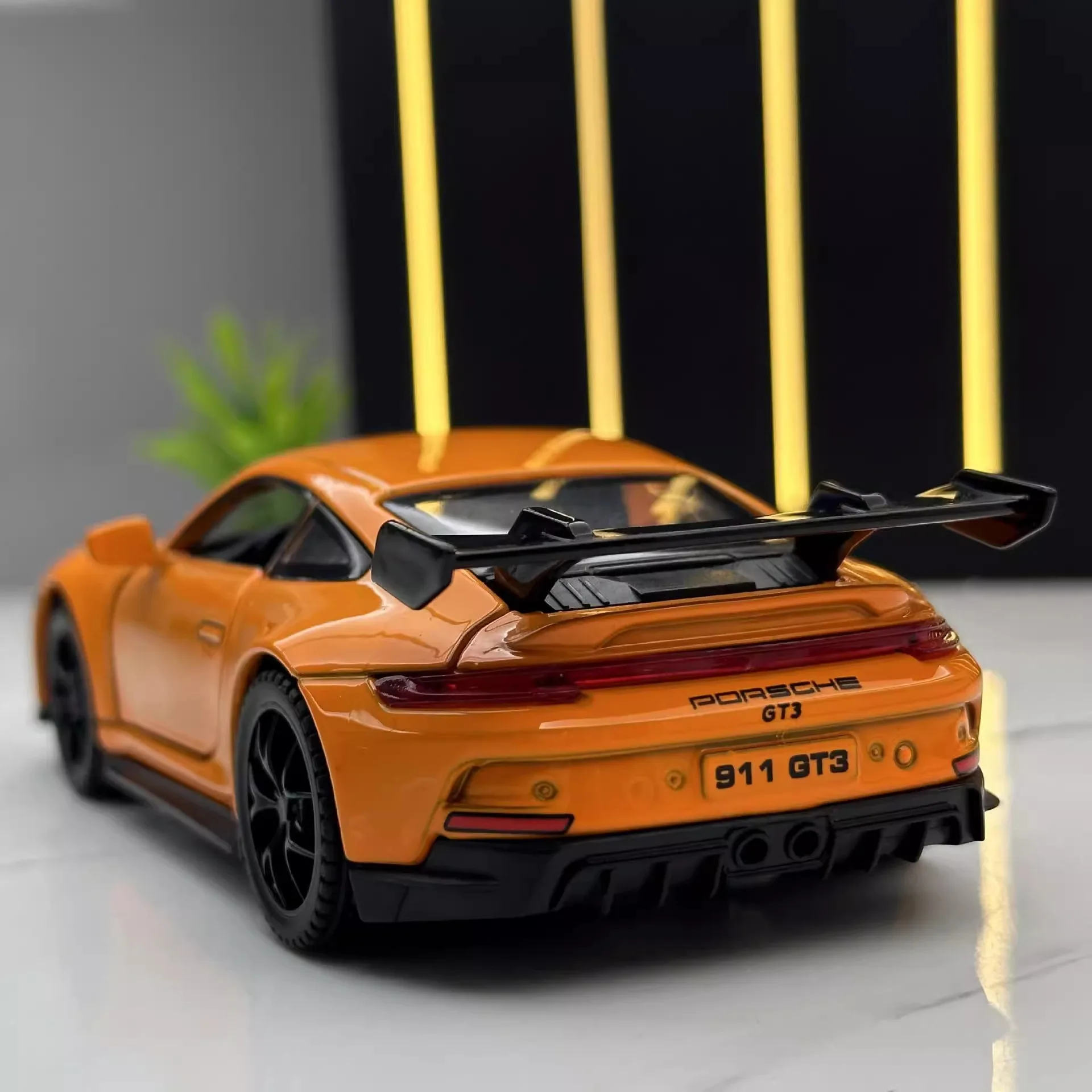 1:32 911 GT3 RS Alloy Sports Car Model Diecast Metal Racing Car Vehicles Model High Simulation Sound Light Children Toy Gift Boy - Image 6