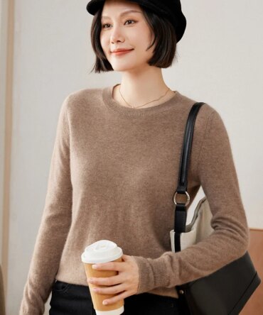 100% Pure Goat Cashmere Knitted Pullovers Hot Sale O-Neck Sweaters Women Soft High Quality Ladies Jumpers Clothes