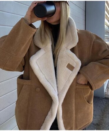 Vintage Faux Leather Warm Coat Thick Fluffy Splicing Big Lapel Coats Female Long Sleeve Outerwear Winter Lady Street Jackets