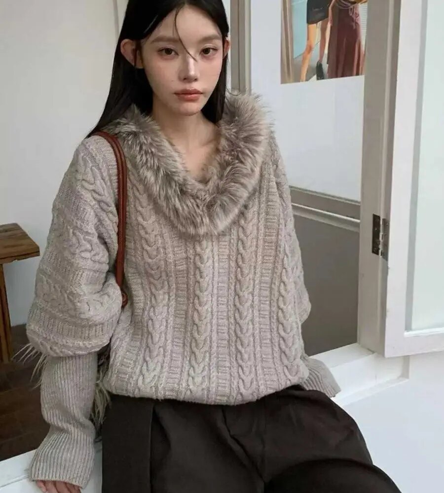 Vintage Sweater Women - Batwing Sleeve V Neck Faux Fur Collar Pullover Lazy Style Oversized Knit Winter Elegant Loose Fit Top